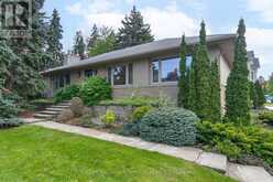 29 WINLOCK PARK | Toronto Ontario | Slide Image One