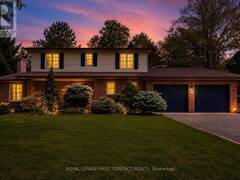 11 FORESTWOOD LANE Barrie Ontario, L4N 7S5