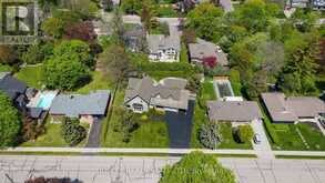 42 ROYAL ROAD | Aurora Ontario | Slide Image Forty-nine