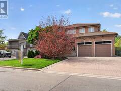 162 CODSELL AVENUE Toronto Ontario, M3H 3W6