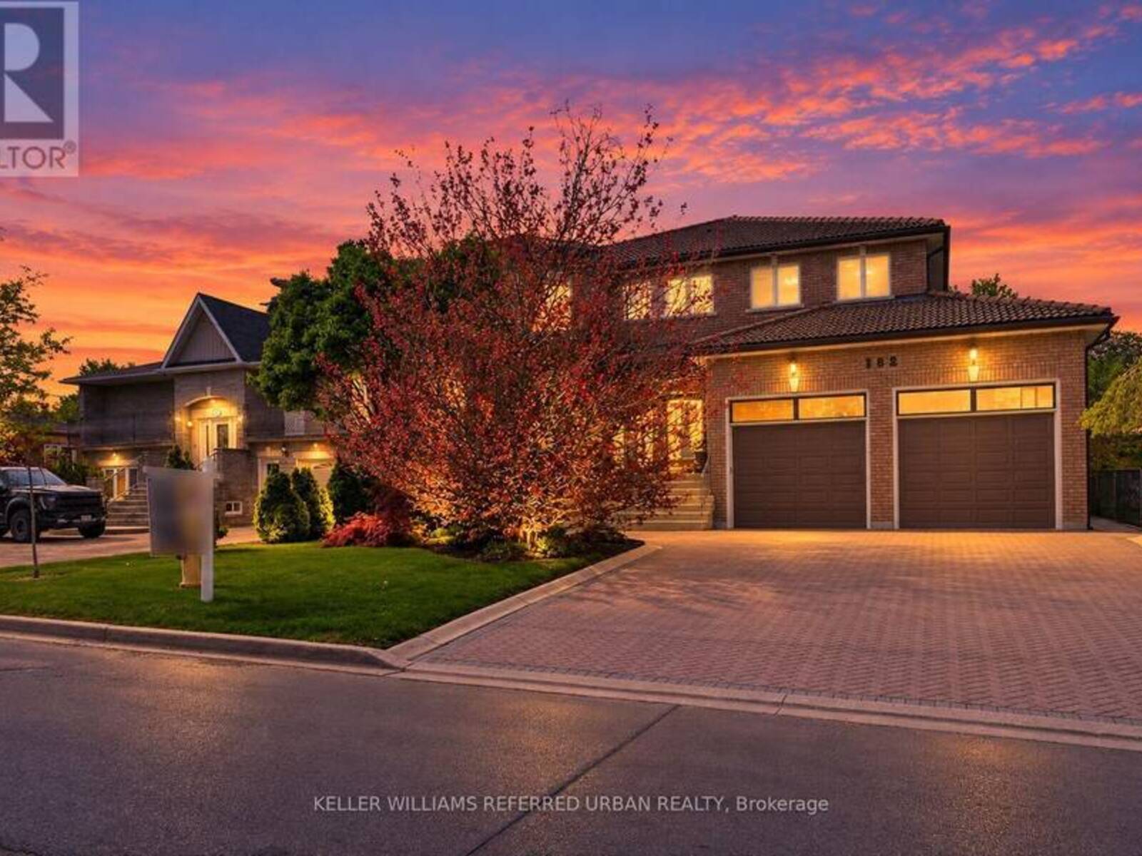 162 CODSELL AVENUE, Toronto, Ontario M3H 3W6