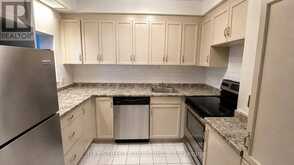 902 - 284 BLOOR STREET W | Toronto Ontario | Slide Image Ten