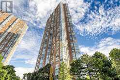 1302 - 5 CONCORDE PLACE | Toronto Ontario | Slide Image One