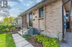 83 SPEIGHT CRESCENT | London Ontario | Slide Image Four