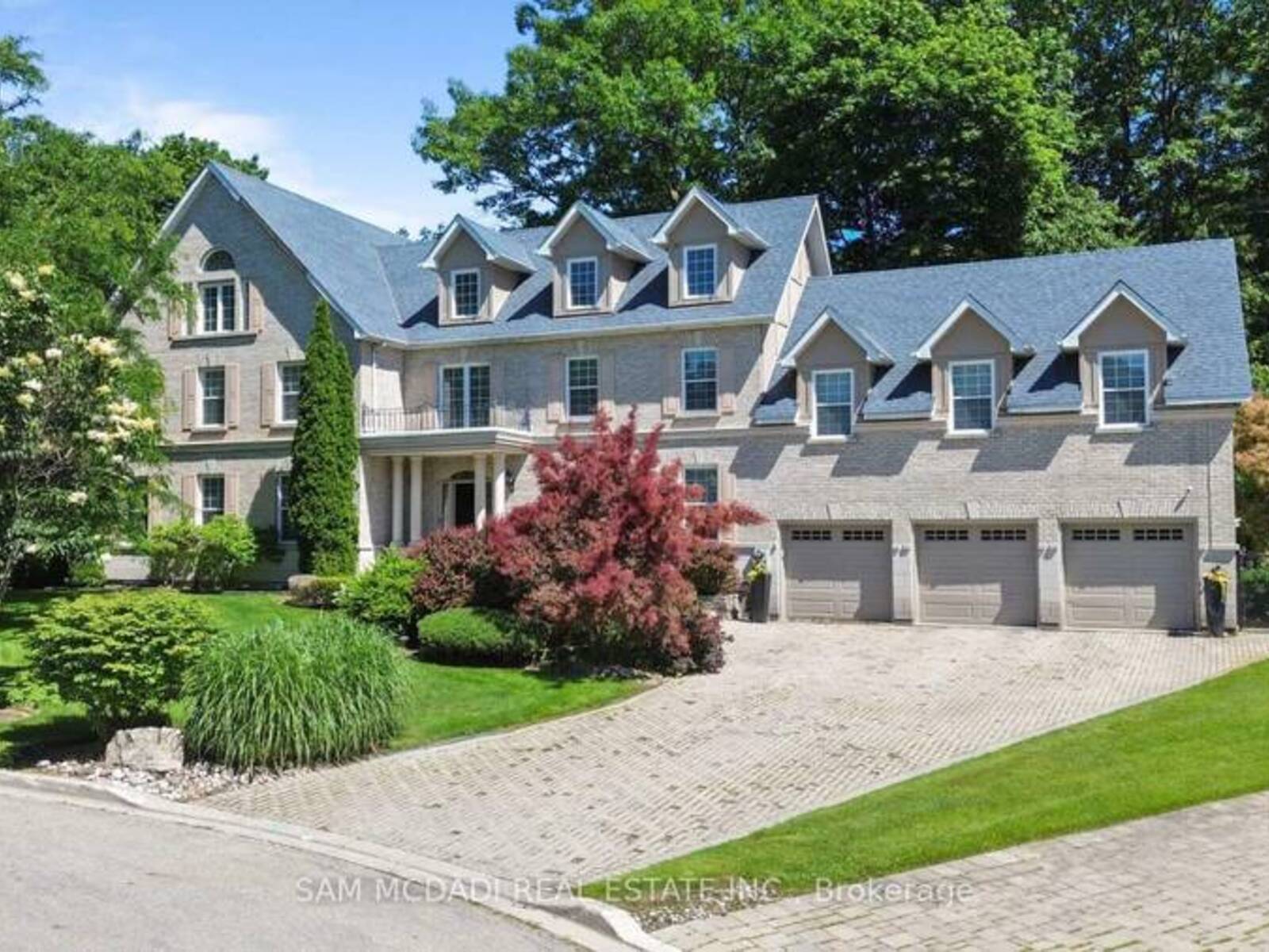 3248 BARCHESTER COURT, Mississauga, Ontario L5L 5Z1