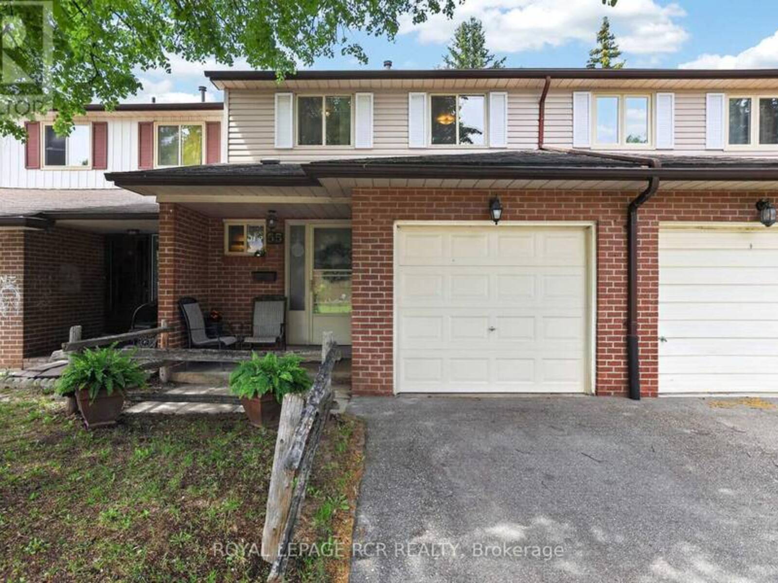 55 BARONWOOD COURT, Brampton, Ontario L6V 3H6