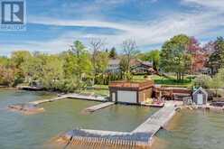 229 LAKE DRIVE N | Georgina Ontario | Slide Image Three