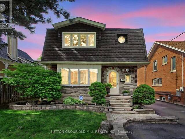 8 LOCKHEED BOULEVARD Toronto Ontario, M9P 2H6 - 6 Bedrooms Home For Sale