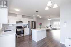 28 CANARY GRASS BOULEVARD | Hamilton Ontario | Slide Image Seventeen