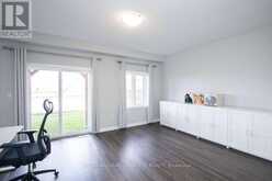 28 CANARY GRASS BOULEVARD | Hamilton Ontario | Slide Image Thirty-six