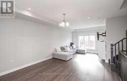 28 CANARY GRASS BOULEVARD | Hamilton Ontario | Slide Image Nine