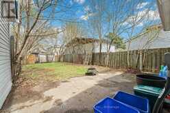 27 EDINBURGH AVENUE | Hamilton Ontario | Slide Image Nineteen