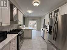 274 PENNDUTCH CIRCLE | Whitchurch-Stouffville Ontario | Slide Image Six
