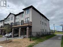42 STITCH MEWS | Ottawa Ontario | Slide Image Three