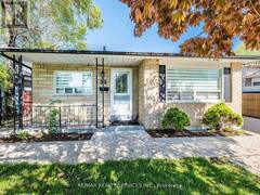 32 MADOC DRIVE Brampton Ontario, L6V 1Z9