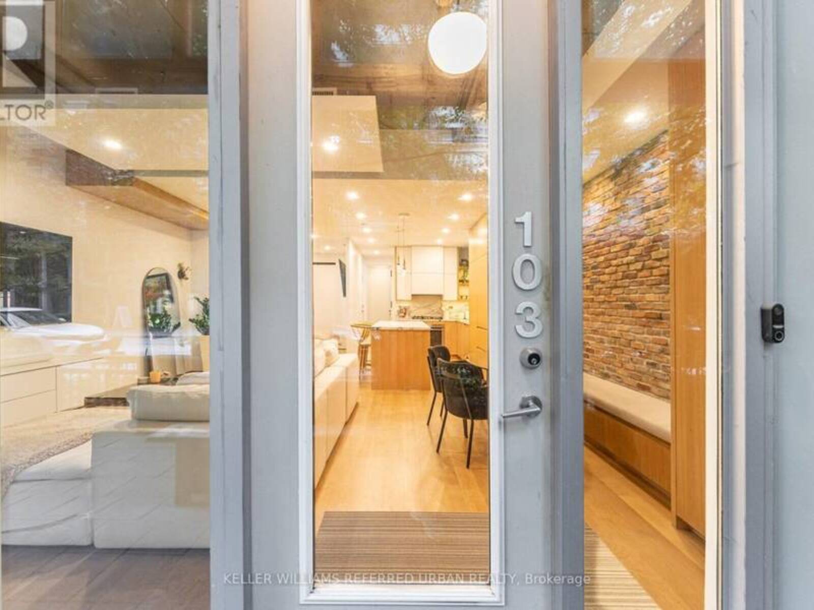103 - 20 STEWART STREET, Toronto, Ontario M5V 1H6