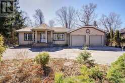 215 WILLOW DRIVE | Georgina Ontario | Slide Image Three