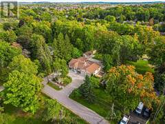 215 WILLOW DRIVE Georgina Ontario, L4P 2R9