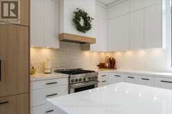 251 ALDERCREST AVENUE | Hamilton Ontario | Slide Image Nine