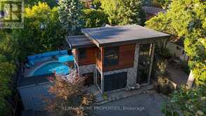 227 SECOND STREET | Whitchurch-Stouffville Ontario | Slide Image One