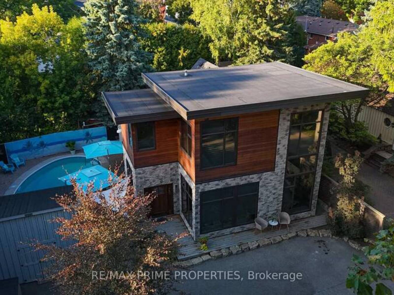 227 SECOND STREET, Whitchurch-Stouffville, Ontario L4A 1B9