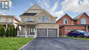 36 LAMPKIN STREET | Georgina Ontario | Slide Image One