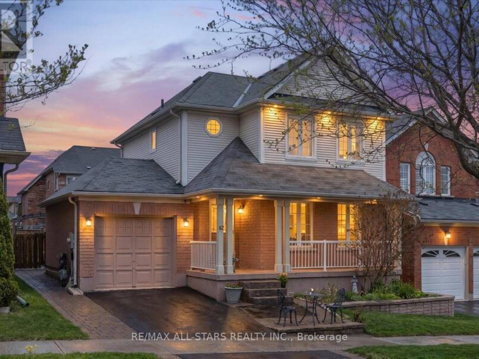62 REDDENHURST CRESCENT, Georgina, Ontario L4P 4G2