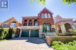 66 BUSH RIDGES AVENUE | Richmond Hill Ontario | Slide Image Two