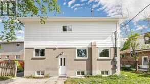 46 COLLINS CRESCENT | Aurora Ontario | Slide Image Thirty-three