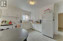 8 MARSHALL STREET | Waterloo Ontario | Slide Image Five