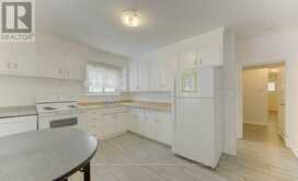 8 MARSHALL STREET | Waterloo Ontario | Slide Image Ten
