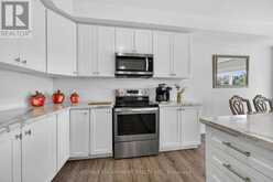 71 FOOTHILLS LANE | Hamilton Ontario | Slide Image Twelve
