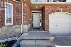 37 FREDONIA CRESCENT | St. Catharines Ontario | Slide Image Three