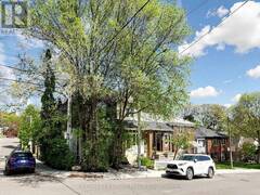 195 WHEELER AVENUE Toronto Ontario, M4L 3V5