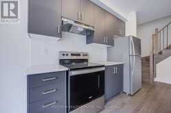 3 - 7 PHELPS LANE | Richmond Hill Ontario | Slide Image Eight