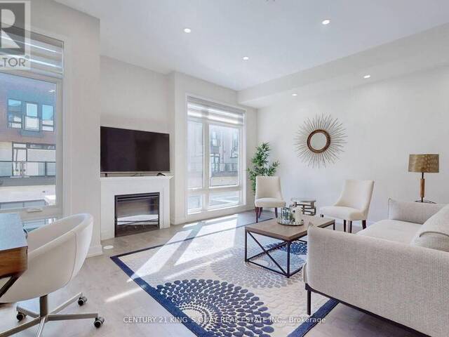 16 CREDIT LANE Richmond Hill Ontario, L4E 1G9 - 4 Bedrooms Home For Sale