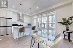 16 CREDIT LANE | Richmond Hill Ontario | Slide Image Ten