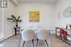 16 CREDIT LANE | Richmond Hill Ontario | Slide Image Twelve