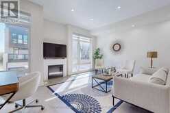 16 CREDIT LANE | Richmond Hill Ontario | Slide Image One