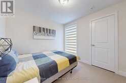16 CREDIT LANE | Richmond Hill Ontario | Slide Image Twenty-two