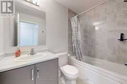 16 CREDIT LANE | Richmond Hill Ontario | Slide Image Twenty-six