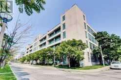209 - 380 MACPHERSON AVENUE | Toronto Ontario | Slide Image Forty-four