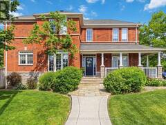 26 HUNTSPOINT DRIVE Brampton Ontario, L6P 2E7