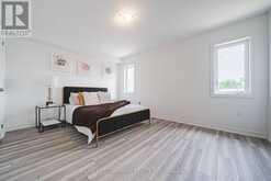 11 DAVINCI BOULEVARD | Hamilton Ontario | Slide Image Seventeen