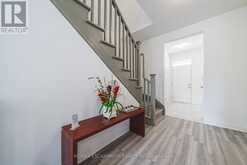 11 DAVINCI BOULEVARD | Hamilton Ontario | Slide Image Six