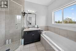 91 CANDLEWOOD DRIVE | Hamilton Ontario | Slide Image Nineteen