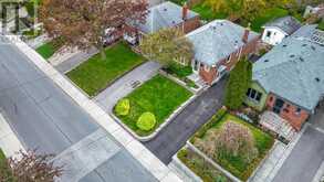 64 NESBITT DRIVE | Toronto Ontario | Slide Image Seven