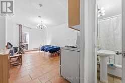 20 MAYNARD AVENUE | Toronto Ontario | Slide Image Twelve