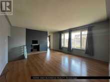 8 SORA DRIVE | Mississauga Ontario | Slide Image Five