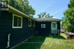 1116 MOON RIVER ROAD | Bala Ontario | Slide Image Three